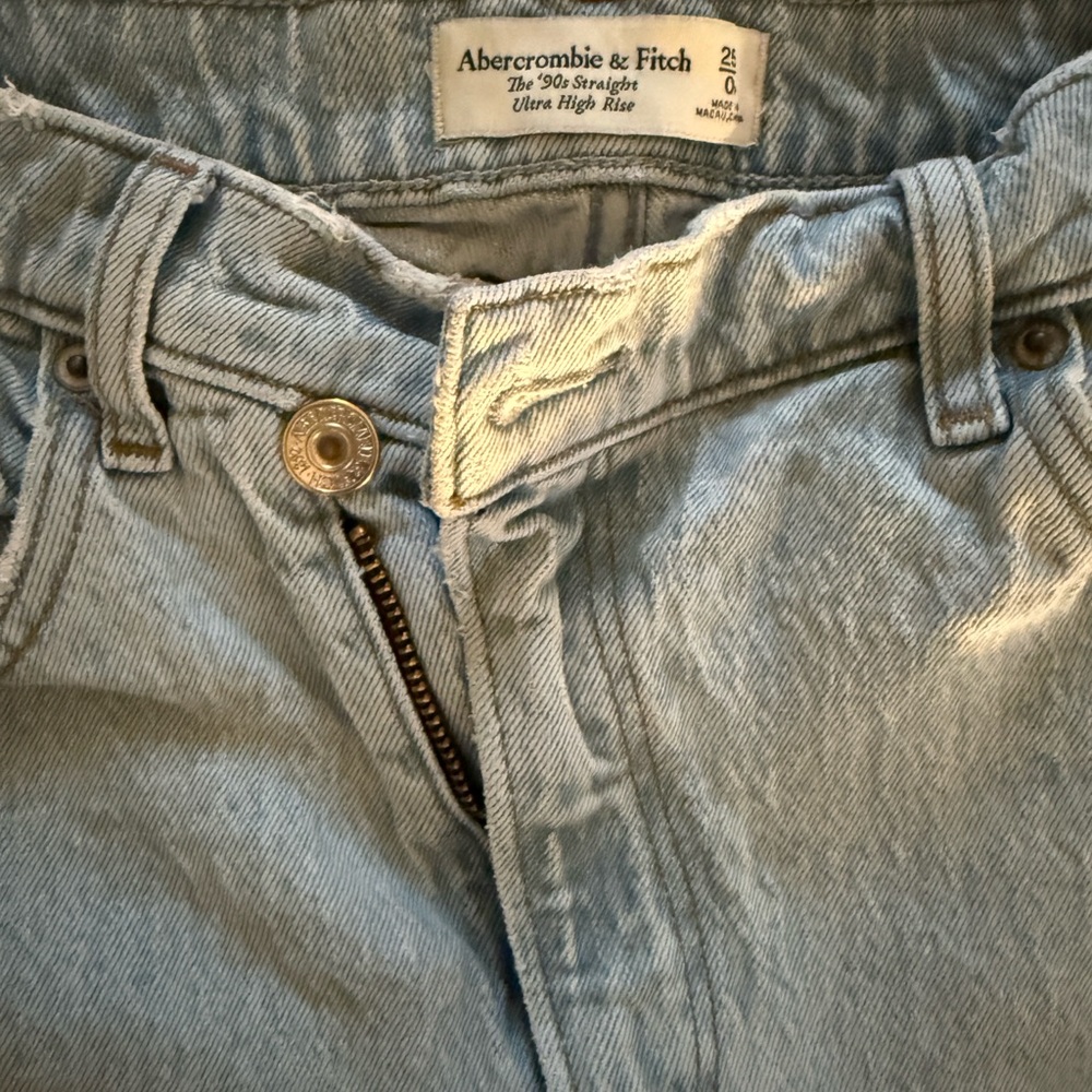 Abercrombie 90s ultra high rise jean cross over size 25 - Picture 3 of 3